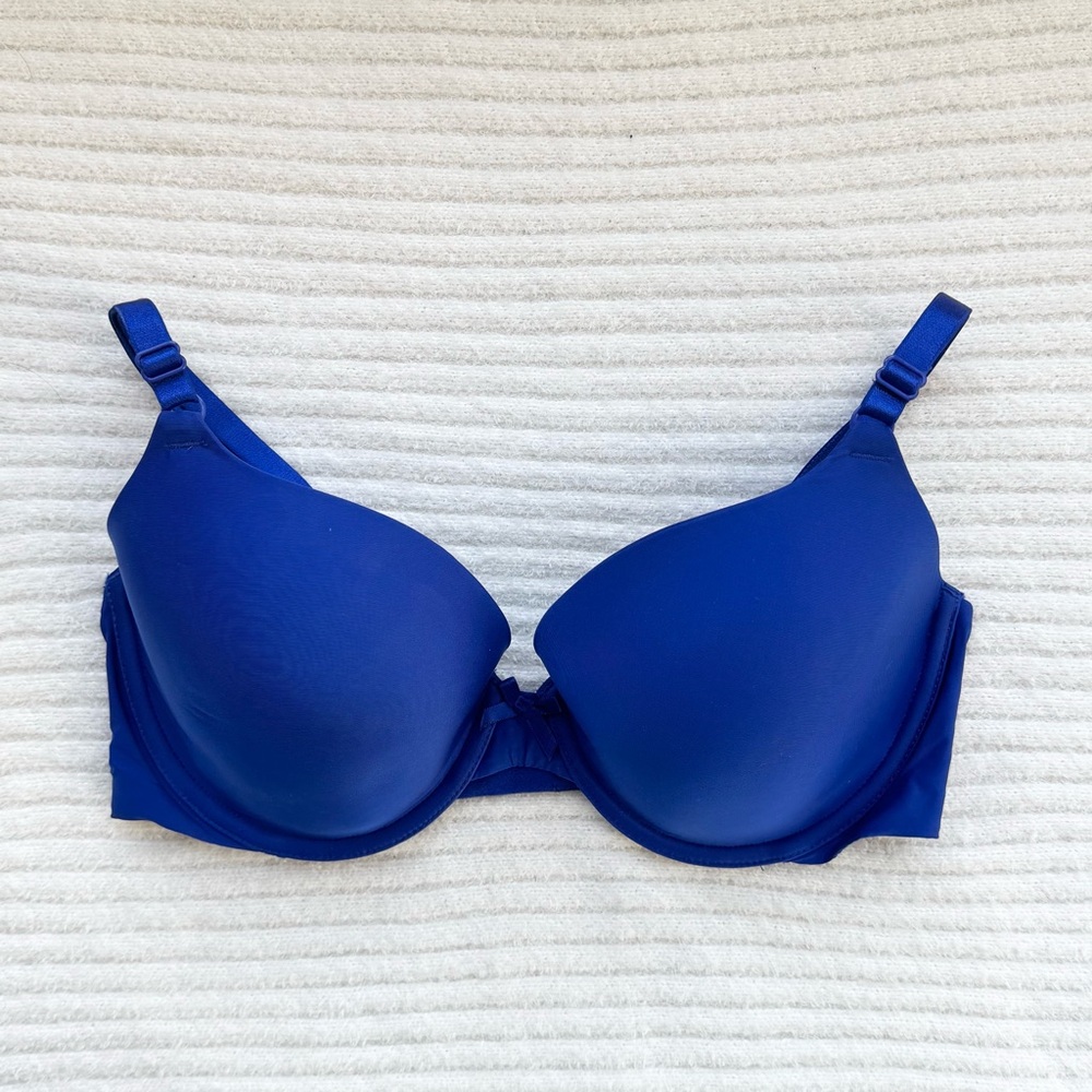 VICTORIA’S SECRET | NWT Demi Bra Blue 34D